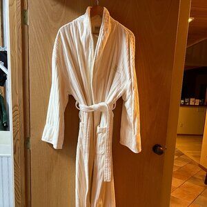 COPY - Trump bathrobe from Trump Atlantic City Resort